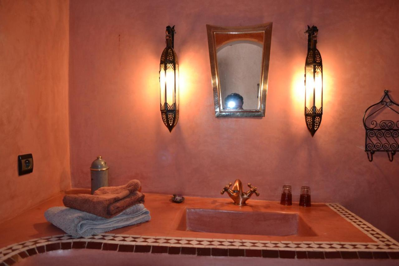Riad Dar Bergui Warzazat Zewnętrze zdjęcie